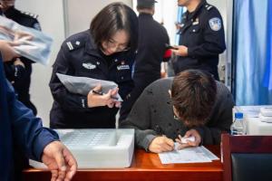 雪域护心•医路善行——拉萨铁路公安处组织开展心脏健康筛查公益活动